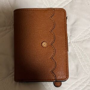 Laura Conrad Brown Leather Wallet with Scalloped Edge
